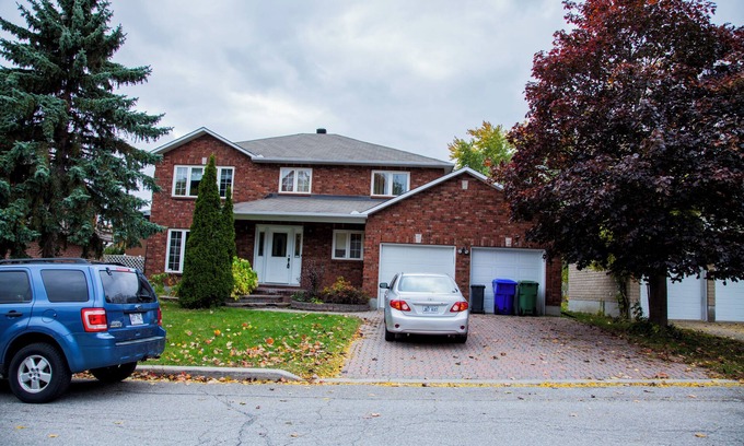 Aylmer Villa | Rare Spacious 4-bedroom Home Prestigious neighborhood near downtown Ottawa