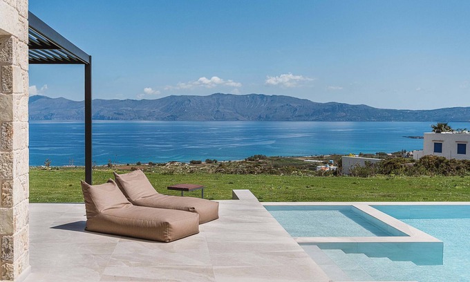 Kaliviani Villa | Rastoni Villa I Free* heated pool & panoramic view