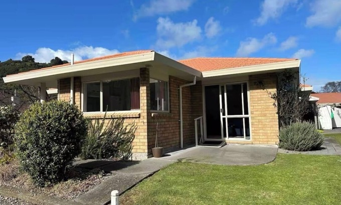 Raumati Beach House | Raumati Road Raumati Beach Paraparaumu