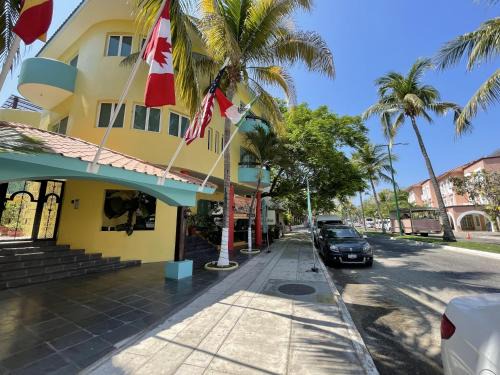 Santa Maria Huatulco Apartment | Real Marina Blue 102B - Santa Cruz