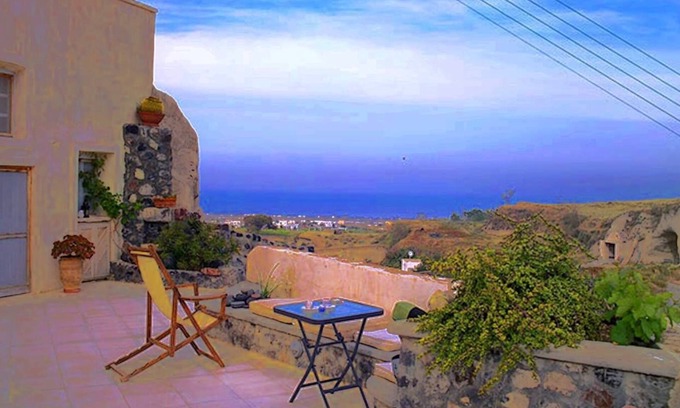 Messaria House | Real Santorini Cave House far from the crowds