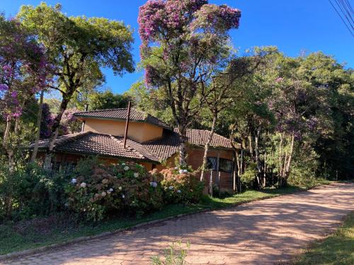 Monte Verde House | Recanto Alpinista natureza e aventura para família e casais de amigos