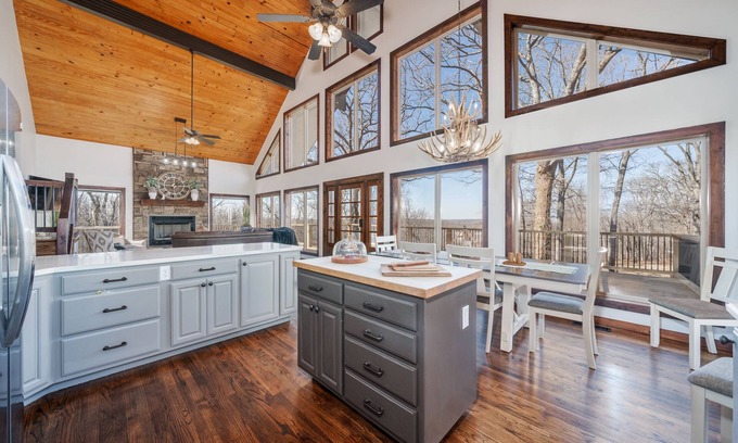 Bixby Other | Recently Remodeled Farmhouse on 160 Acres | Just 30 minutes from Tulsa