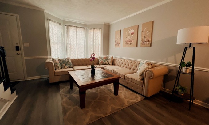 Athens Condo | Recently Renovated Two-story Condo!