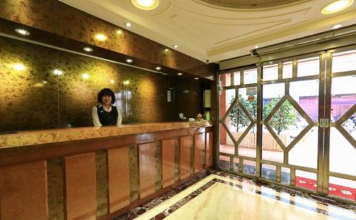 Ximending Hotel | Red Cabin Inn