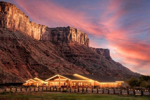 Moab Cabin | Red Cliffs Lodge Moab