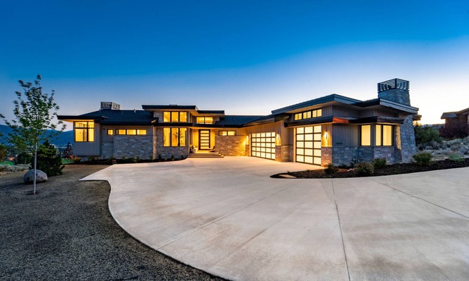Heber House | Red Ledges luxury escape, golf, min 90 day stay