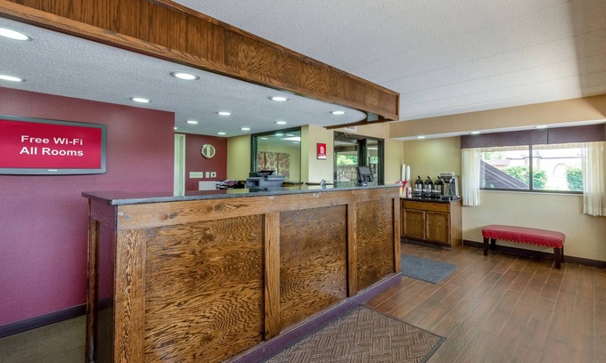 Kalamazoo Hotel | Red Roof Inn Kalamazoo East - Expo Center