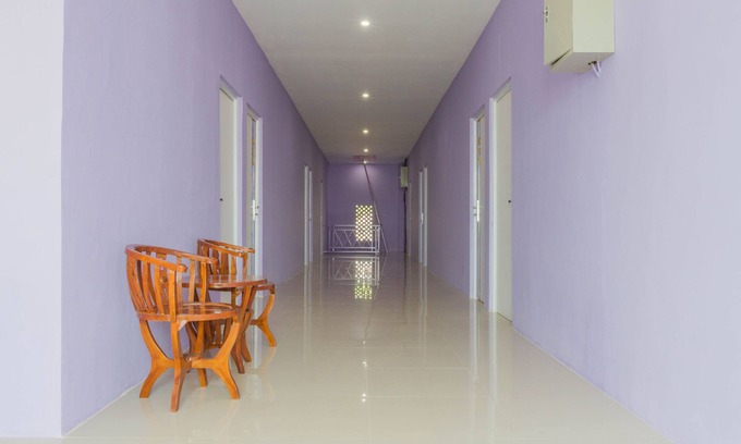 West Cirebon House | RedDoorz Plus @ Tuparev Cirebon 2