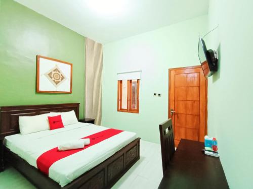 Banyuwangi House | RedDoorz Syariah near Universitas 17 Agustus Banyuwangi