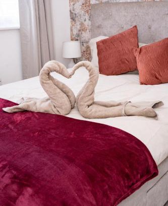 Swindon Apartment | Rednest Swindon Central Stay Free Parking
