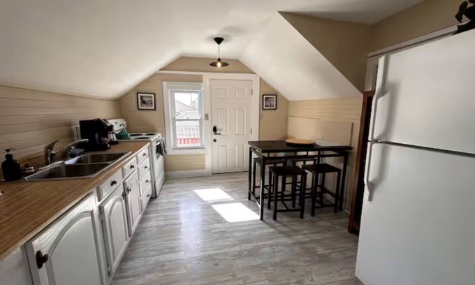 Coinjock Apartment | Reef Knot At Coinjock Marina - Dog Friendly!