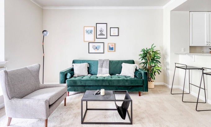 Central San Mateo Apartment | Refined 1BR in Sunny San Mateo