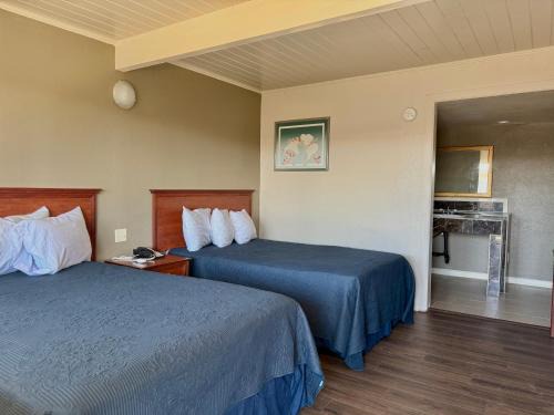 Raisin Hotel | Regency Inn Fresno