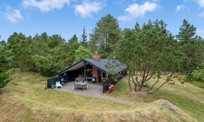 Mosevra House | "Regine" - 1.1km to the fjord by Interhome