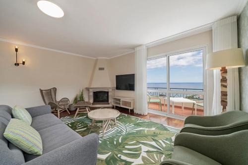 Canico Apartment | Reis Magos V by An Island Apart