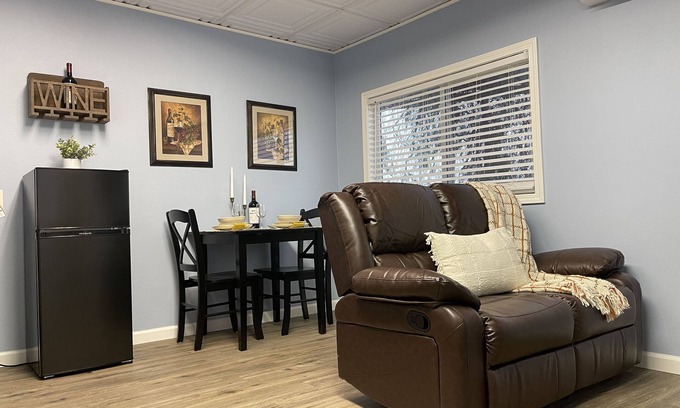 Temecula House | Rejuvenation Cottage -Wine Country Tranquility
