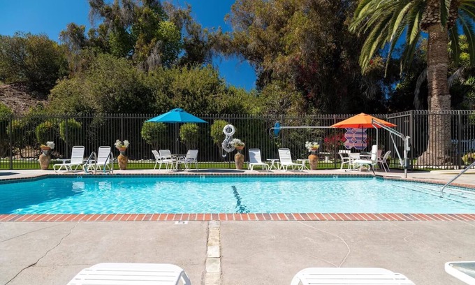 San Clemente Hotel | Relax and Unwind in San Clemente's Coastal Gem | 2 Spacious Units | Outdoor Pool