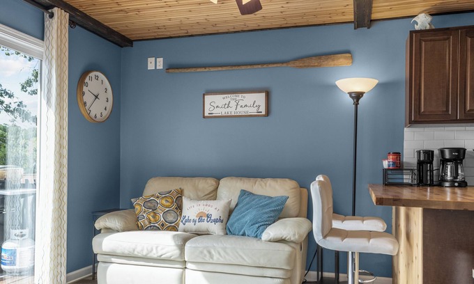 Sunrise Beach Condo | Relax Away Bay 5 - Quiet Waterfront Tranquility