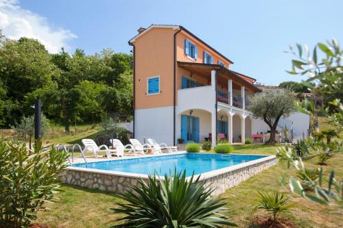 Mugeba Villa | Relax in nature villa Mugeba Club