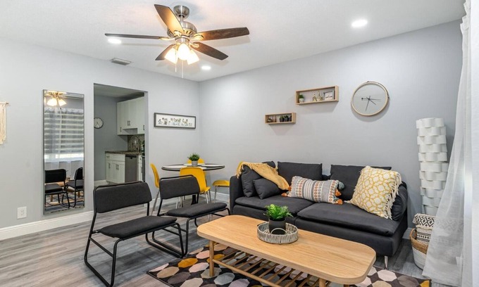 Edgewood Apartment | Relax in Style: Quiet Living in the Heart of Fort Lauderdale, FL