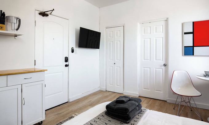 Westlake Apartment | Relax in Your Own Private Haven