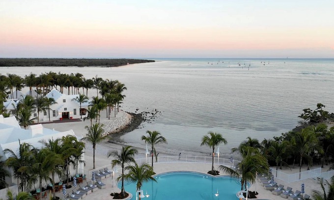 Marathon Hotel | Relaxing Beachside Resort w/5 Outdoor Pools | Near Famous Seven Mile Bridge