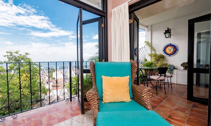 Downtown Puerto Vallarta Condo | Relaxing getaway centrally located.
