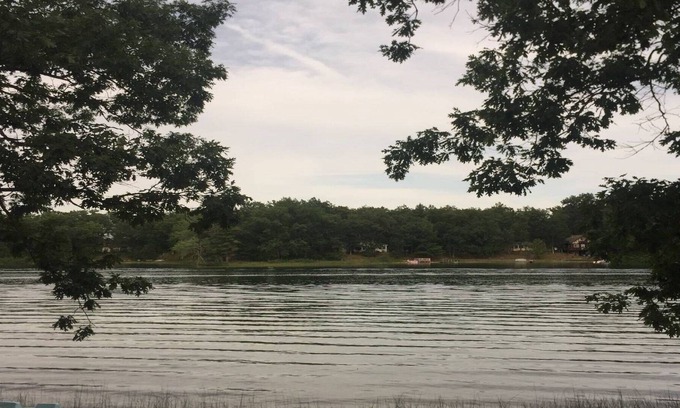 Idlewild House | Relaxing Home on Idlewild Lake