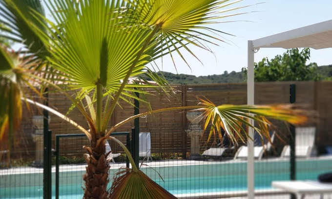 Russan Villa | Relaxing villa at the Garrigue pool