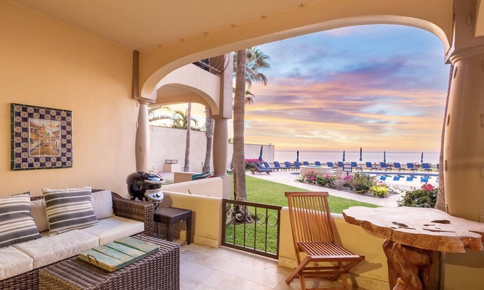 San Jose del Cabo Apartment | Remodeled Beachfront Ground Floor Surf Condo @Las Olas, Steps from the Pool/Sand