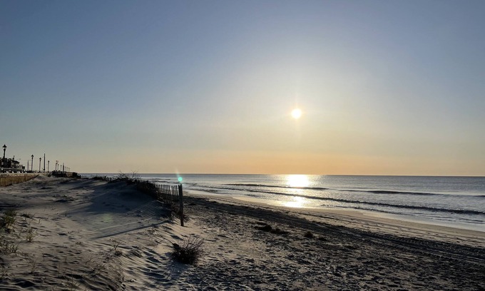 Brigantine Condo | Remodeled beach condo with ocean view.