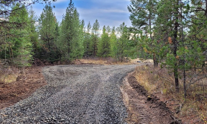 Harvard RV Rental | Remote RV site w/o hookups. Perfect for campers under 30 feet. Site C.