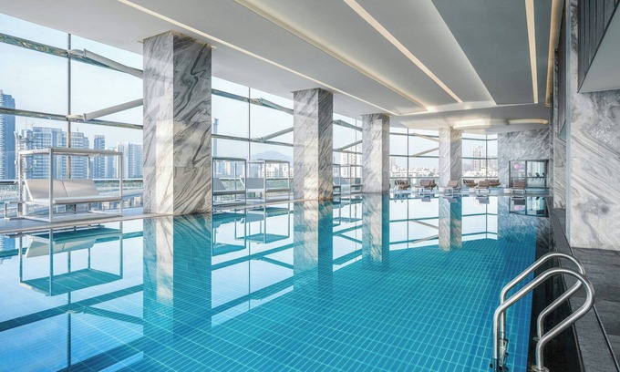 Xiangzhou District Hotel | Renaissance Zhuhai