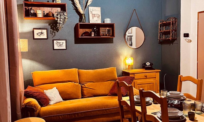 Les Gets Apartment | Renovated apartment 4-5 ppl near slopes in Les Gets with parking and WIFI