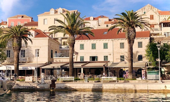 Cavtat Old Town Apartment | Renovated Apartment In The Stone House In The Centre Of Old Cavtat