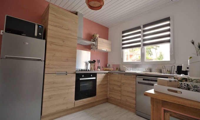 Le Crotoy House | Renovated house located 5 minutes from the beach and playground, close to shops.