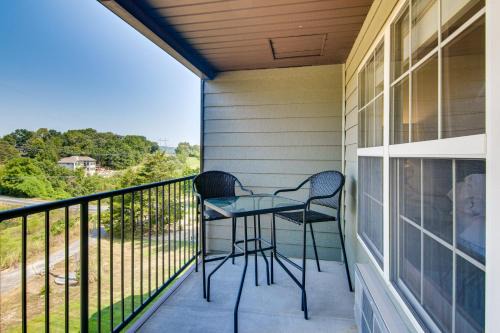 Branson West Apartment | Renovated Resort Condo, 2 Mi to Silver Dollar City