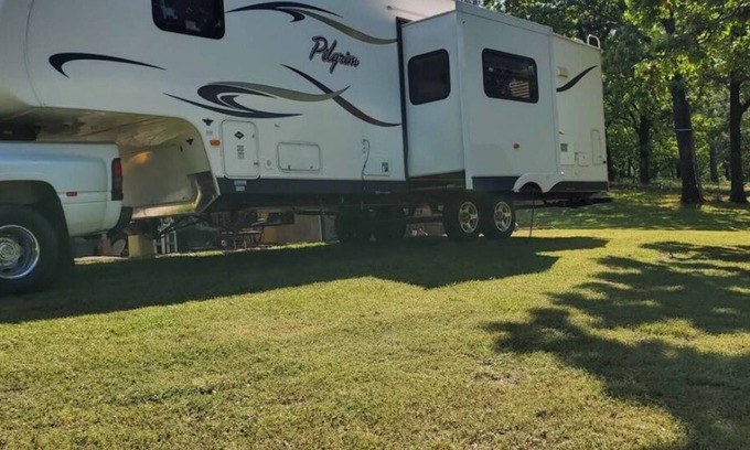 Waveland House | RENT A CAMP - WE SET EVERYTHING UP FOR YOU