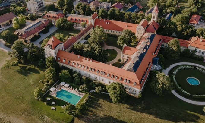 Bela Other | Rent a castle Chateau Bela