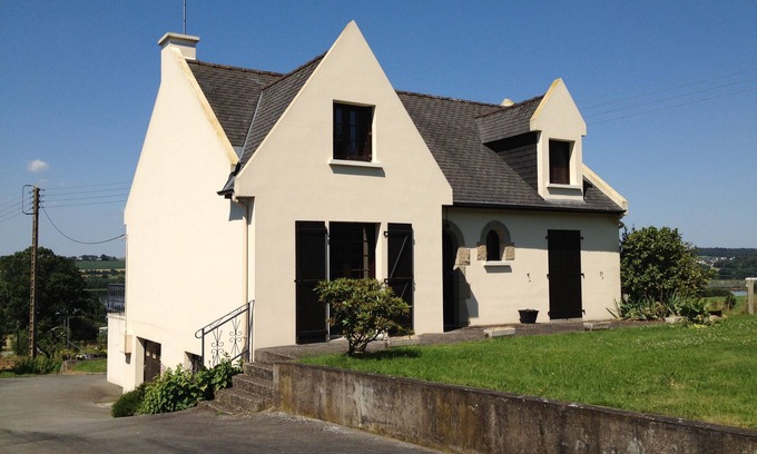 Montreuil-sous-Perouse House | Rent beautiful 1 bedroom apartment, kitchen, in the countryside, 5 min. Window.