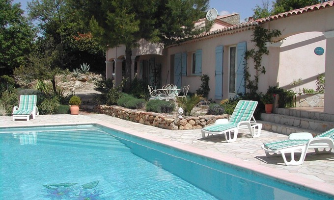 Tourtour House | rental f2 in property