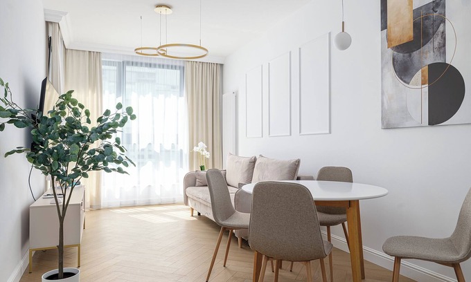 Mirow Apartment | RentPlanet - Apartament Grzybowska