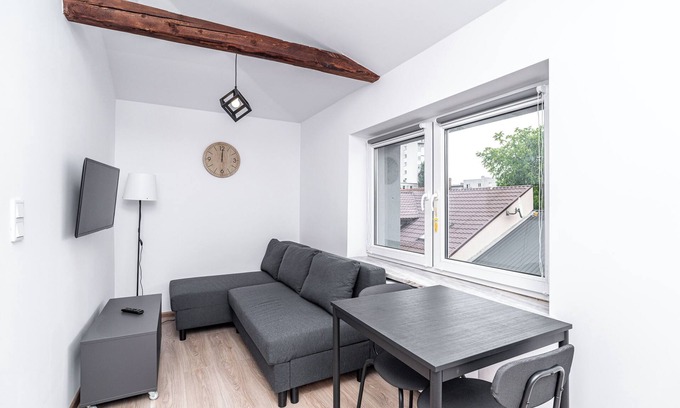 Pradnik Czerwony Apartment | RentPlanet - Studio Olsza