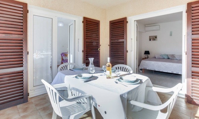 Centuri Apartment | RESIDENCE ANNA INDIGO