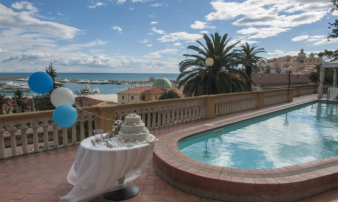 Imperia House | Residence Hotel Miramare