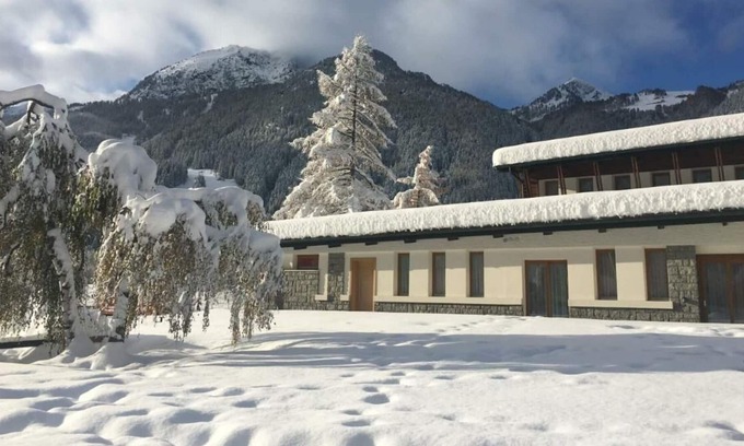 Gressoney-Saint-Jean Apartment | Residence in Gressoney-saint-jean with 1 bedrooms sleeps 3