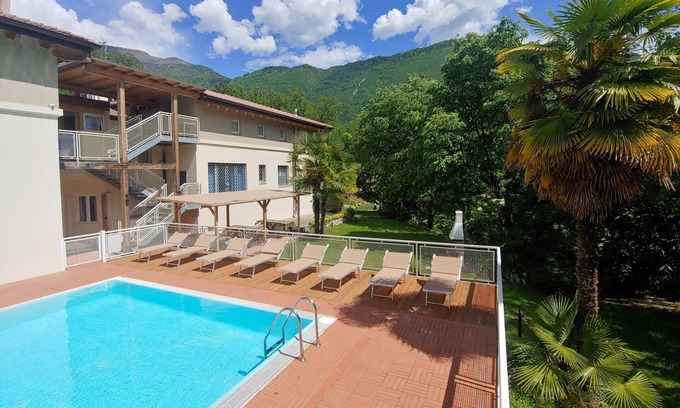 Arco House | Residence Pratosaiano Blu