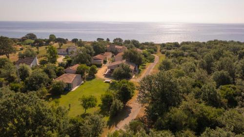 Poggio-Mezzana Apartment | Residence Scopa Marina
