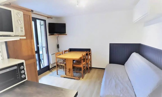 Areches Apartment | Residence Val Blanc 2 - Very functional apartment of 29m2 with balcony. Ranked 2 stars